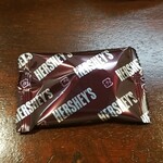 キッチン ブルー グローブ - お菓子のアップ