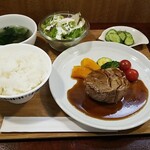 キッチン ブルー グローブ - 豚肩ロースポシェ　ハニーバルサミコソース