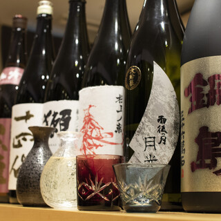 日本酒の豊富さはもちろん、ワイン、焼酎なんでもお任せください