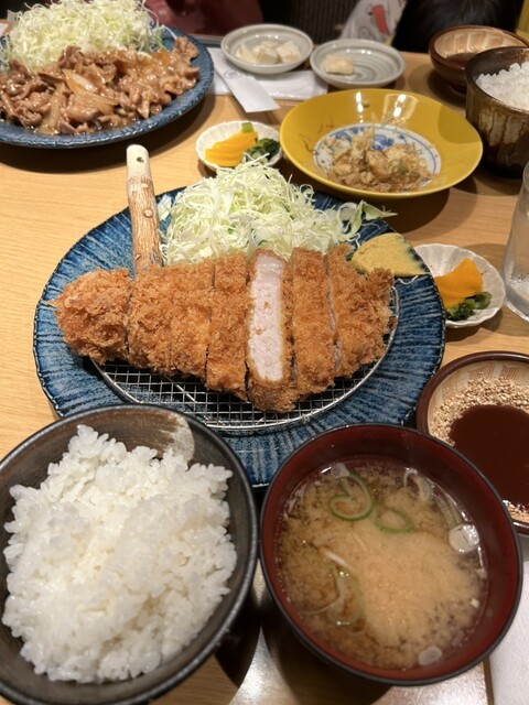 トンカツ ツキウマ 神山町 - 神泉/とんかつ | 食べログ