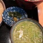 麺屋 鶏ノ湯 - 鶏出汁が濃いつけダレが旨い！バラ海苔と柚子胡椒で味変です！