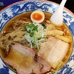 味楽 - アップ！　具が少く麺とスープに集中しました！