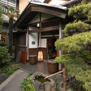 国登録文化財 二木屋_2