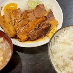 森の茶屋 - チャーシュー定食