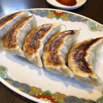 楽珍 - 餃子も皮がぷりぷり‼️