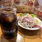 奈良食堂 - アイスコーヒー＋サラダ