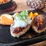 レストラン本陣 - ハンバーグダブル　デミグラス＆和風(ソースは別料金で変更可能)