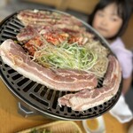 Yakiniku Kankokuryouri Yaku Yaku Shokudou - 