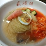 Seiroukaku - 冷麺　並　1000円　別辛味半分投入