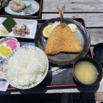 市場食堂 せん政水産 - 