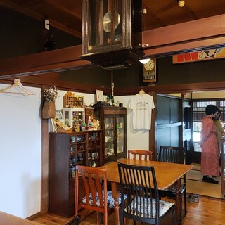 SALLE A MANGER CHITOSEYA_2