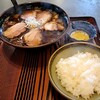 八平の食堂