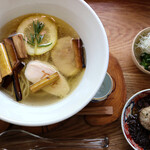 麺屋割ぽう ツクリ茸 - 天草大王とツクリ茸の塩ラーメン