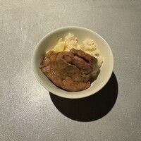 肉屋甲 - 
