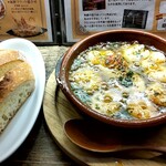 バルマル - エビいっぱいのアヒージョ