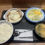 松屋 高崎南大類店 - ごろごろチキンの和風タルタル定食
