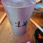 酒場かんかん - レモンサワーの器も年季入ってます