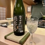 四ッ谷 みね村 - 定番だけど間違いない、飛露喜　純米吟醸も別のオールドバカラで。