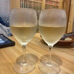 sakanatonihonshuandosumibiyakitorishimbashishouten - 白ワイン！