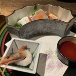 湯回廊 菊屋 - 