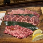 大衆焼肉 かの助 - 