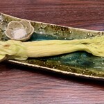 宵ノねこ - ベビーコーン 炭炙り焼き