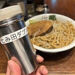 ラーメン 雷 東京本丸店 - 