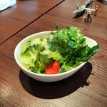 トラットリアプレッツァ - サラダ