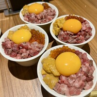 中目黒焼肉 登牛門 - 