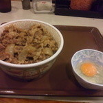 Sukiya - 牛丼（特盛）＋卵
