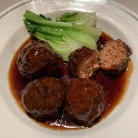 中国飯店 市ヶ谷店 - いわゆる肉団子です。
