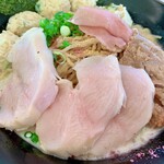 麺屋　たか - 鶏レアチャーシューが超絶美味しかった