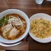 ラーメン ギョーザ 石松 - 料理写真:令和6年5月 ランチタイム(11:00〜13:30)
ラーメンセット 税込900円
ラーメン、焼きめし小