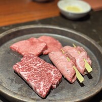 肉匠ふるさと - 塩焼き（広島和牛タン・牛タンネギ包み・広島和牛ハラミ)塩焼きは榊山牛ではないですが、どれも美味しいお肉でしたよ