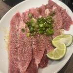 ヤキニク キナシ - 