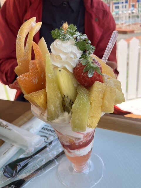 Fruit Factory Mooon de Retro - Idemitsu Bijutsukan/Cafe