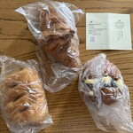 Petrichor Bakery and Cafe - クロワッサン！！