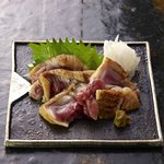 広尾の空 - 「薩摩の鶏刺し」　￥９８０　　摩擦の定番！