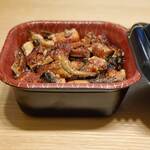 宇奈とと - ギガ増し丼