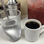 ライスカレー まんてん - ナゾのドリンク（笑）