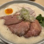 鶏白湯ラーメン ムツキ - 