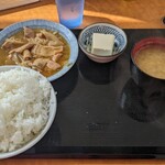 箱ざき食堂～米ともつ煮 ホルモン定食～ - 料理写真: