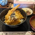 秋山 - サービス天丼