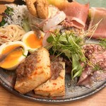 自家製パスタと炭火焼き Cinque5 - 前菜盛り合わせ