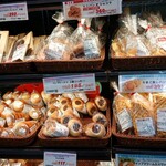 オーケー - 料理写真:ふわふわリングドーナッツは美味しい！