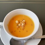 サンク・オ・ピエ - 