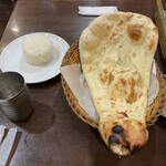 本格的インド・ネパール料理 シバ - 小ライス+ナン