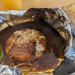 COCOS - 濃厚ビーフシチューの包み焼きハンバーグ