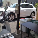 すしやのたい悟 - カブは店の裏に停めましょう！