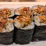 すしやのたい悟 - 穴子胡瓜巻き